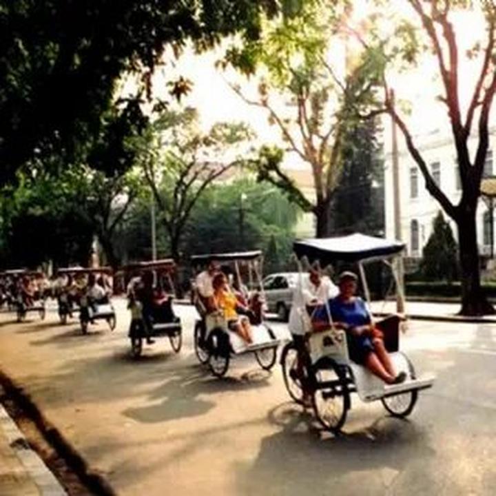 Hotspot Matrix - Giải Pháp Toàn Diện Cho Truyền Thông Số_College Student Entrepreneurship
